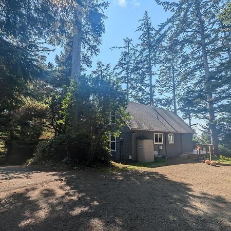 The Cedar House Villa Otter Rock Exterior photo