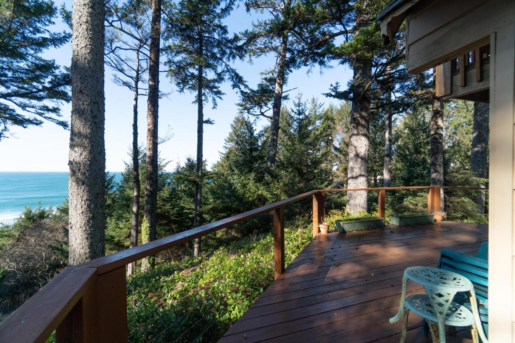 The Cedar House Villa Otter Rock Exterior photo