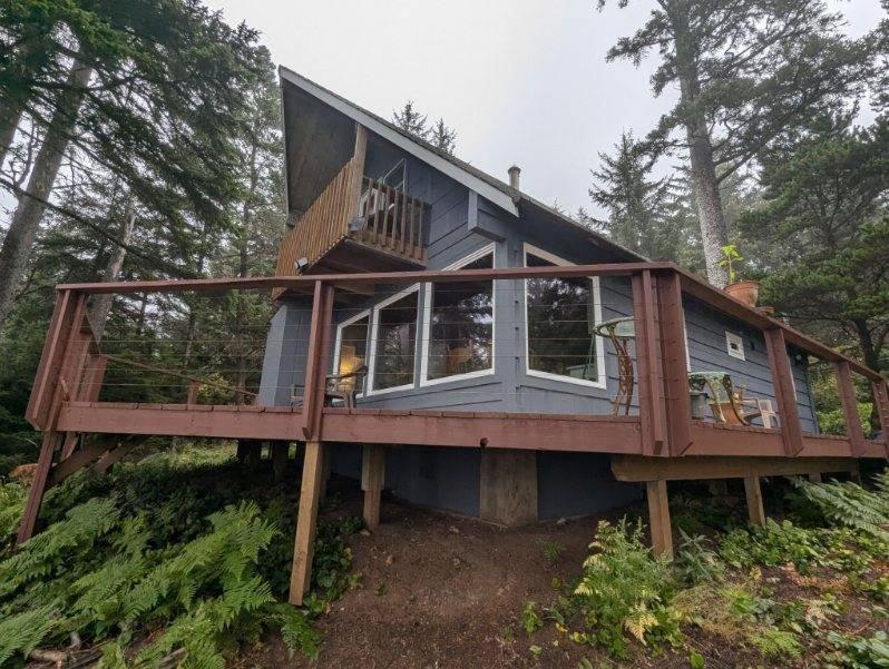 The Cedar House Villa Otter Rock Exterior photo