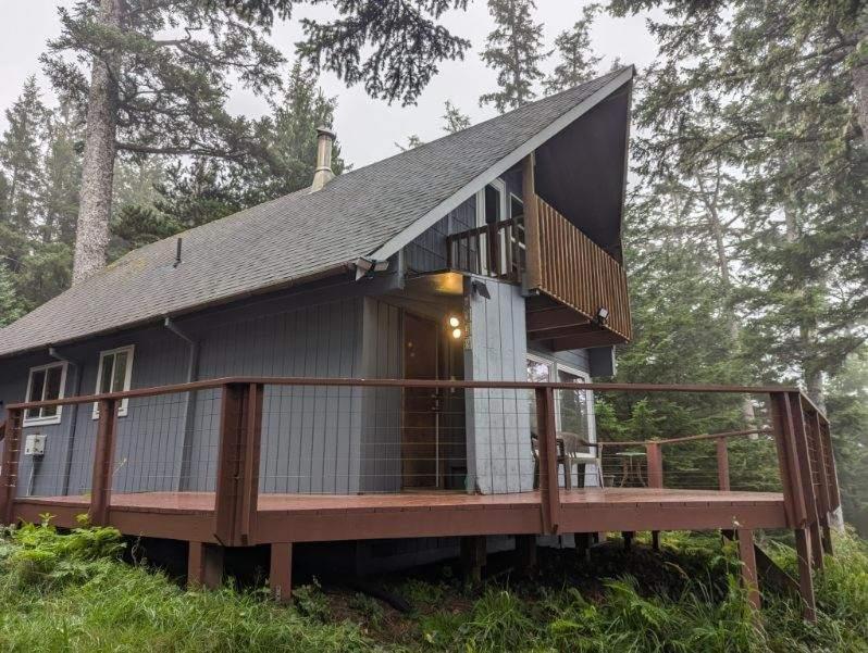 The Cedar House Villa Otter Rock Exterior photo